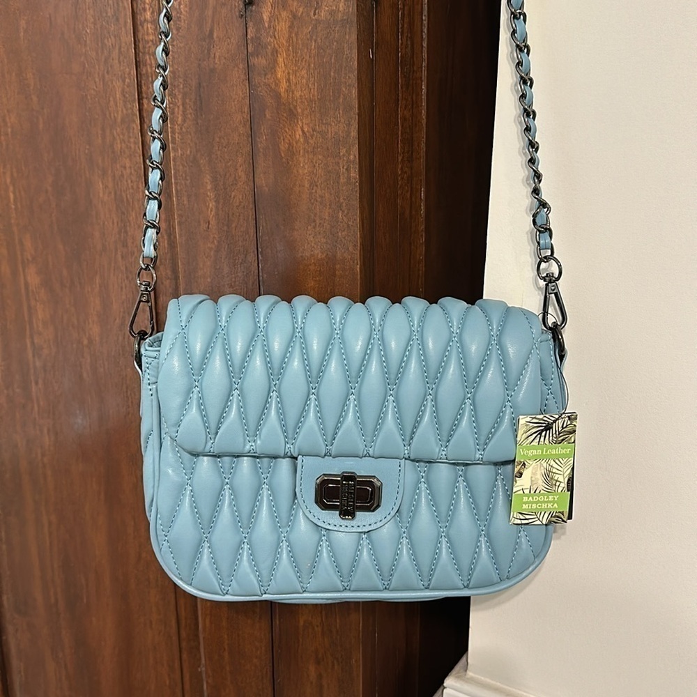 Badgley Mischka Quilted Crossbody - Picture 11 of 14